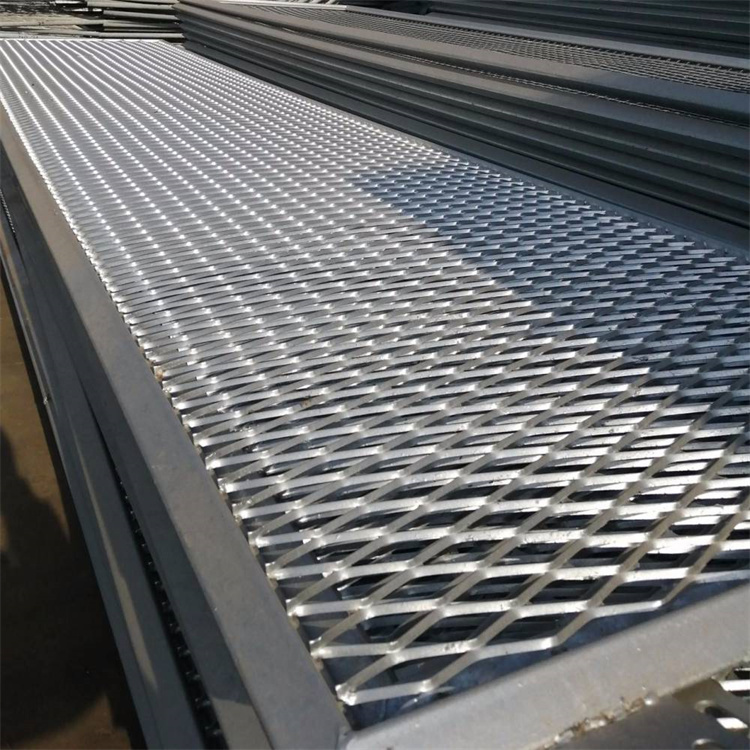 天津钢板网围栏的结构
